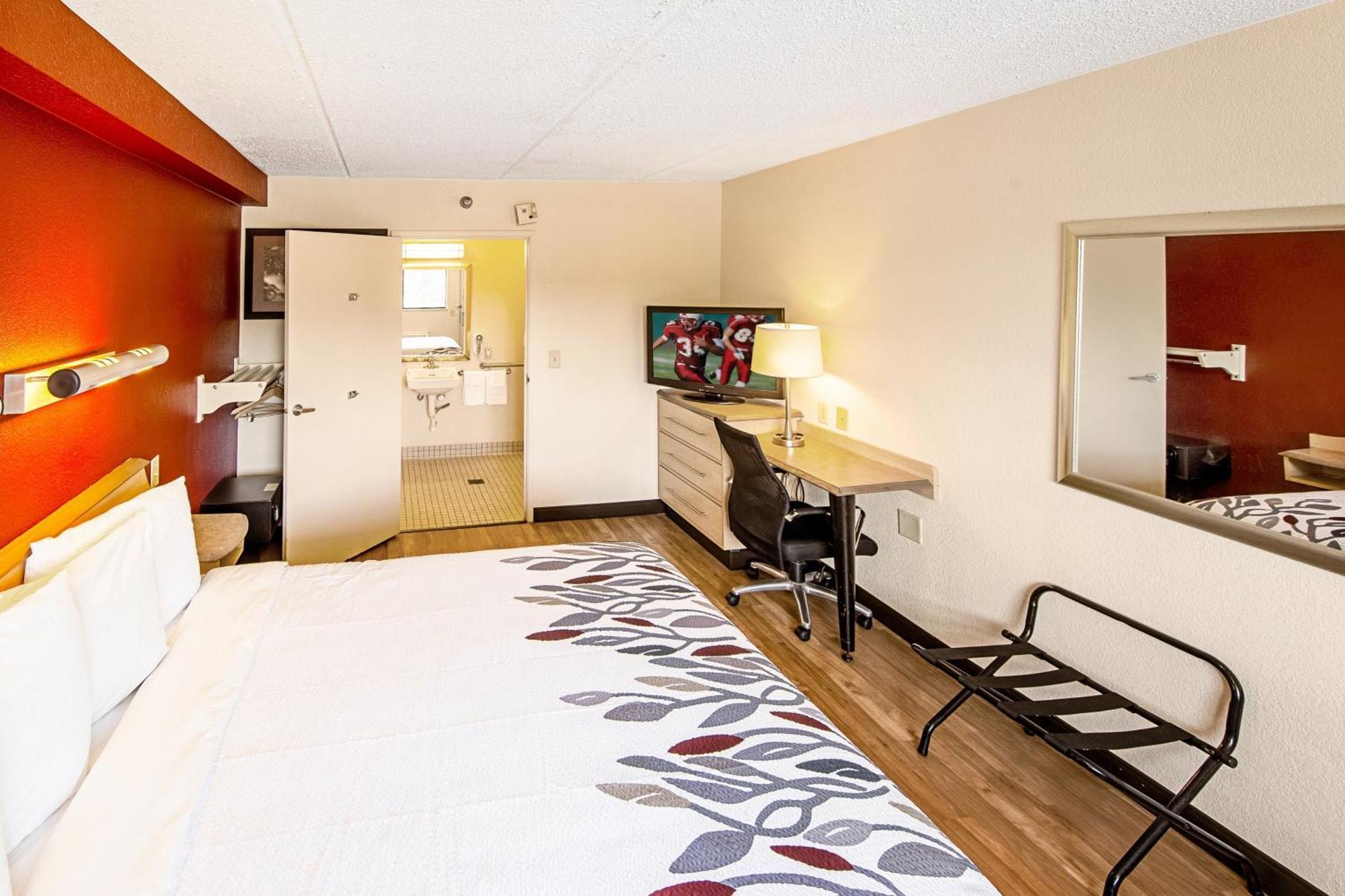 Red Roof Inn Elkhart Esterno foto