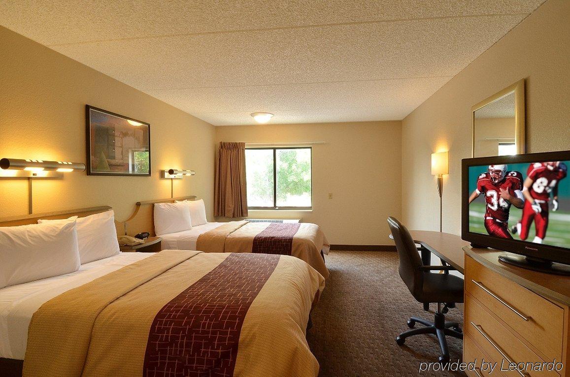 Red Roof Inn Elkhart Esterno foto
