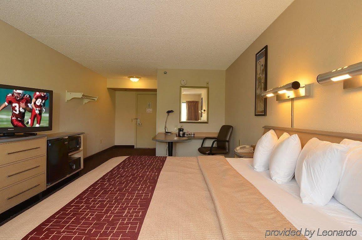 Red Roof Inn Elkhart Esterno foto